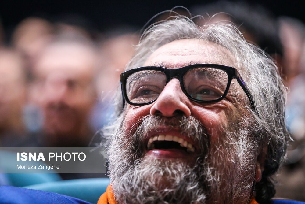 تصاویر | مسعود کیمیایی شکار شد؛ از قهقهه زدن‌ آقای کارگردان تا بغض و ...