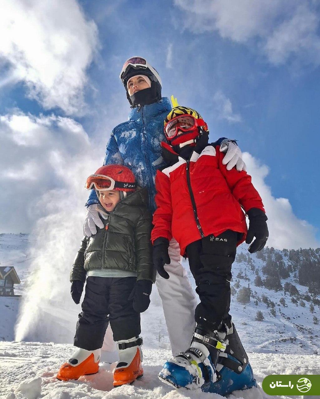 تصاویر |‌ تعطیللات زمستانی فحریه اوجن به همراه همسر و فرزندانش