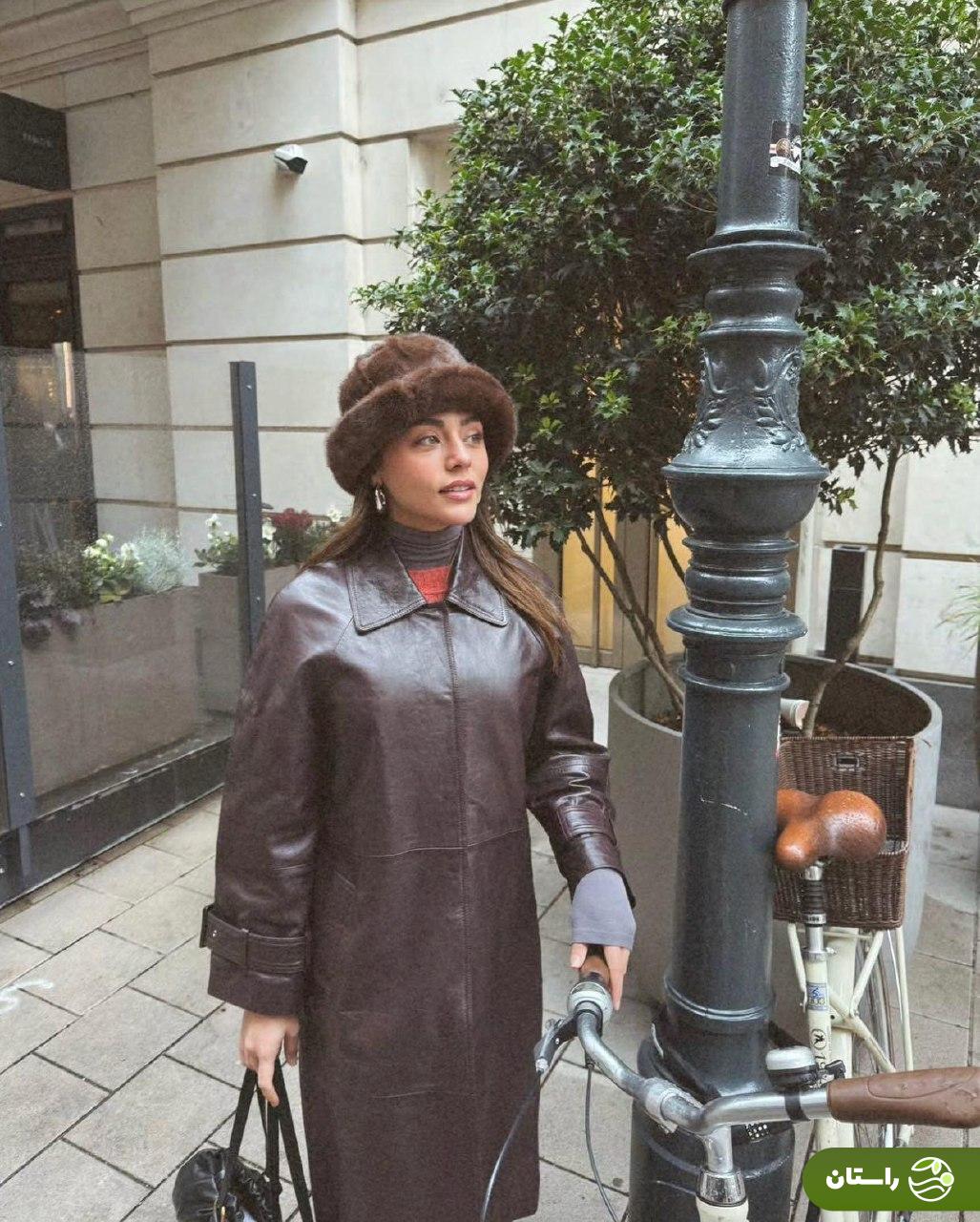 تصاویر |‌ استایل‌های جذاب زمستانی سیلا ترک‌اوغلو بازیگر ترکیه‎ای