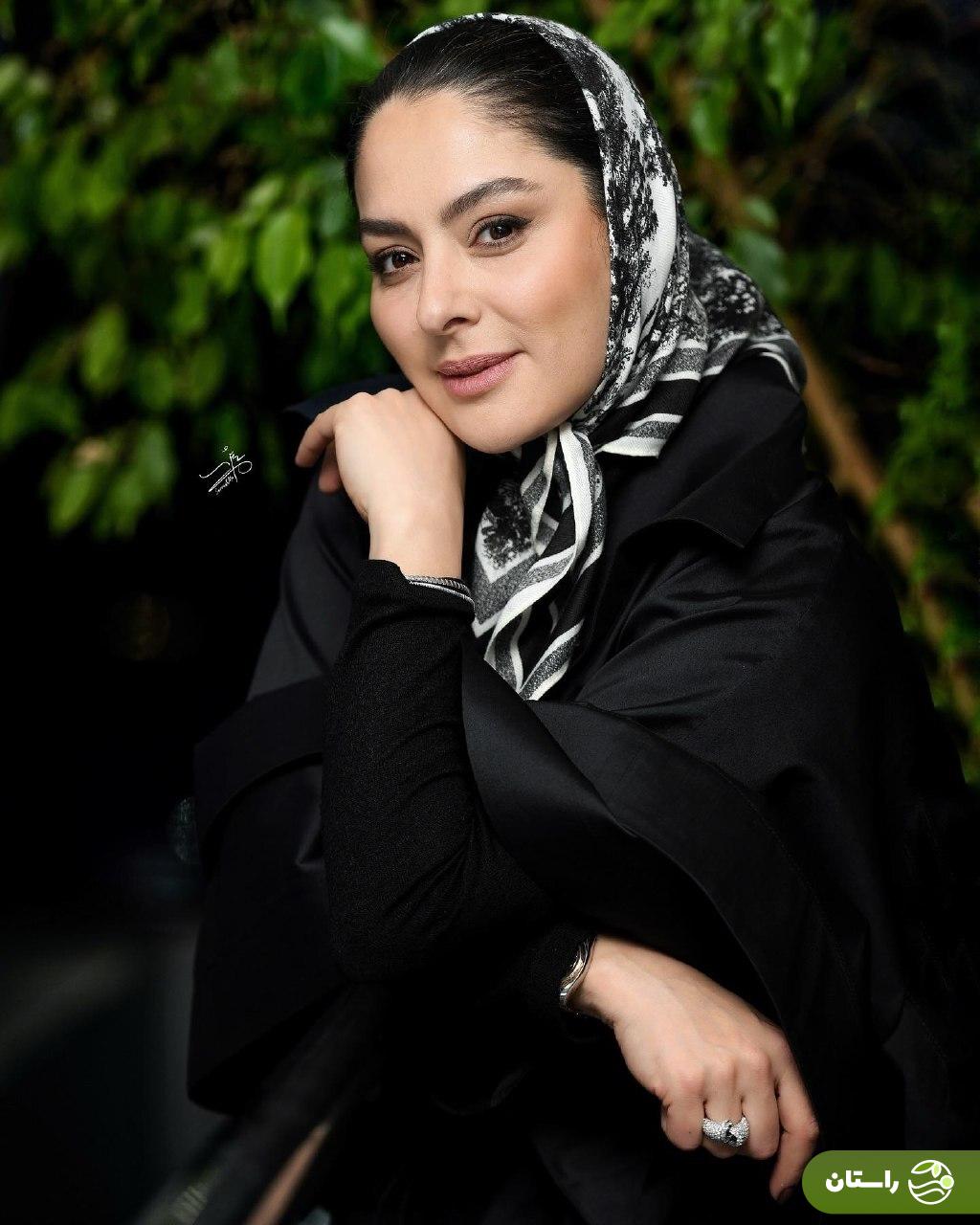 تصاویر | مارال بنی‌آدم و همسرش، ملیکا شریفی‌نیا و پدر و مادر در اکران پروین