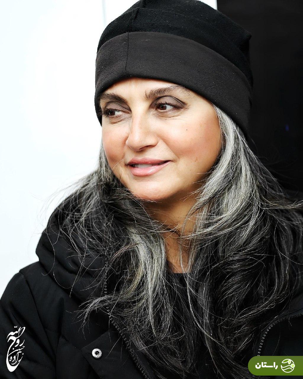 تصاویر | استایل جذاب رویا جاویدنیا و آناهیتا درگاهی در یک نمایشگاه