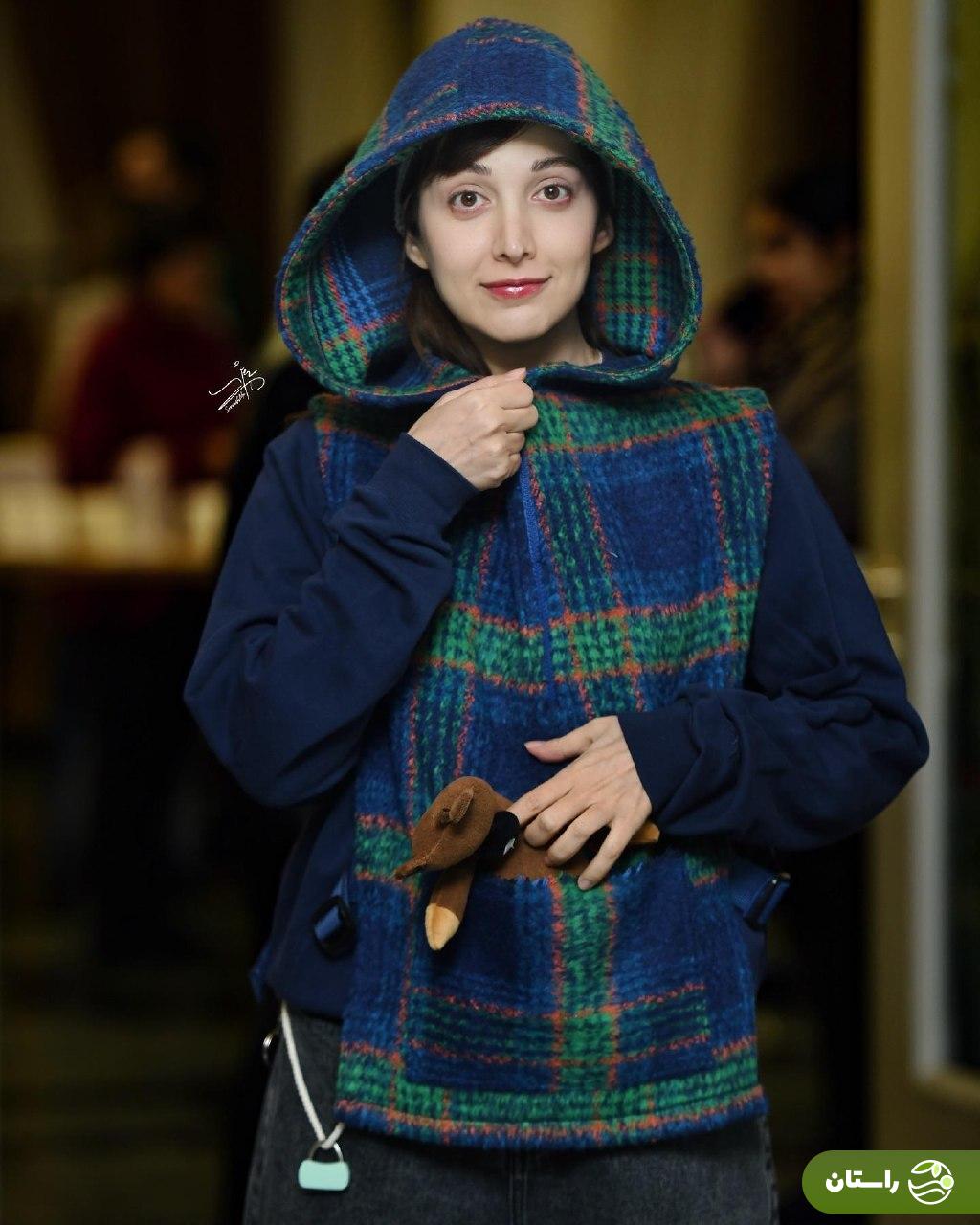 تصاویر | استایل خبرساز روشنک گرامی با عروسک مستربین