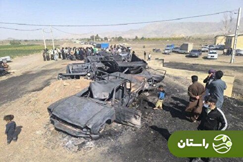 ویدئو | تصادف زنجیره‌ای ۱۰ خودروی سوخت‌بر در کرمان