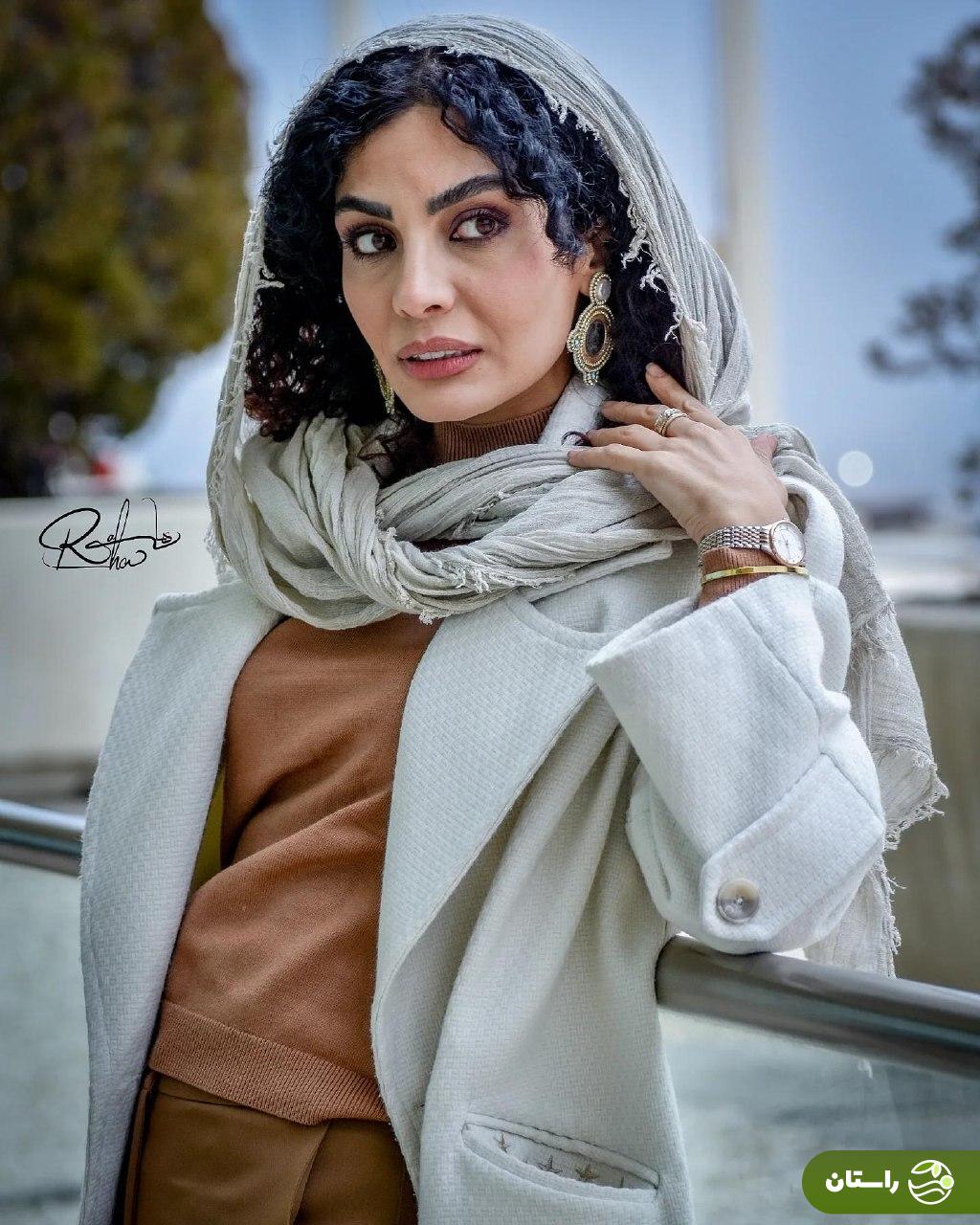 تصاویر | ژست‌های صحرا اسداللهی با یک استایل شیک و لاکچری