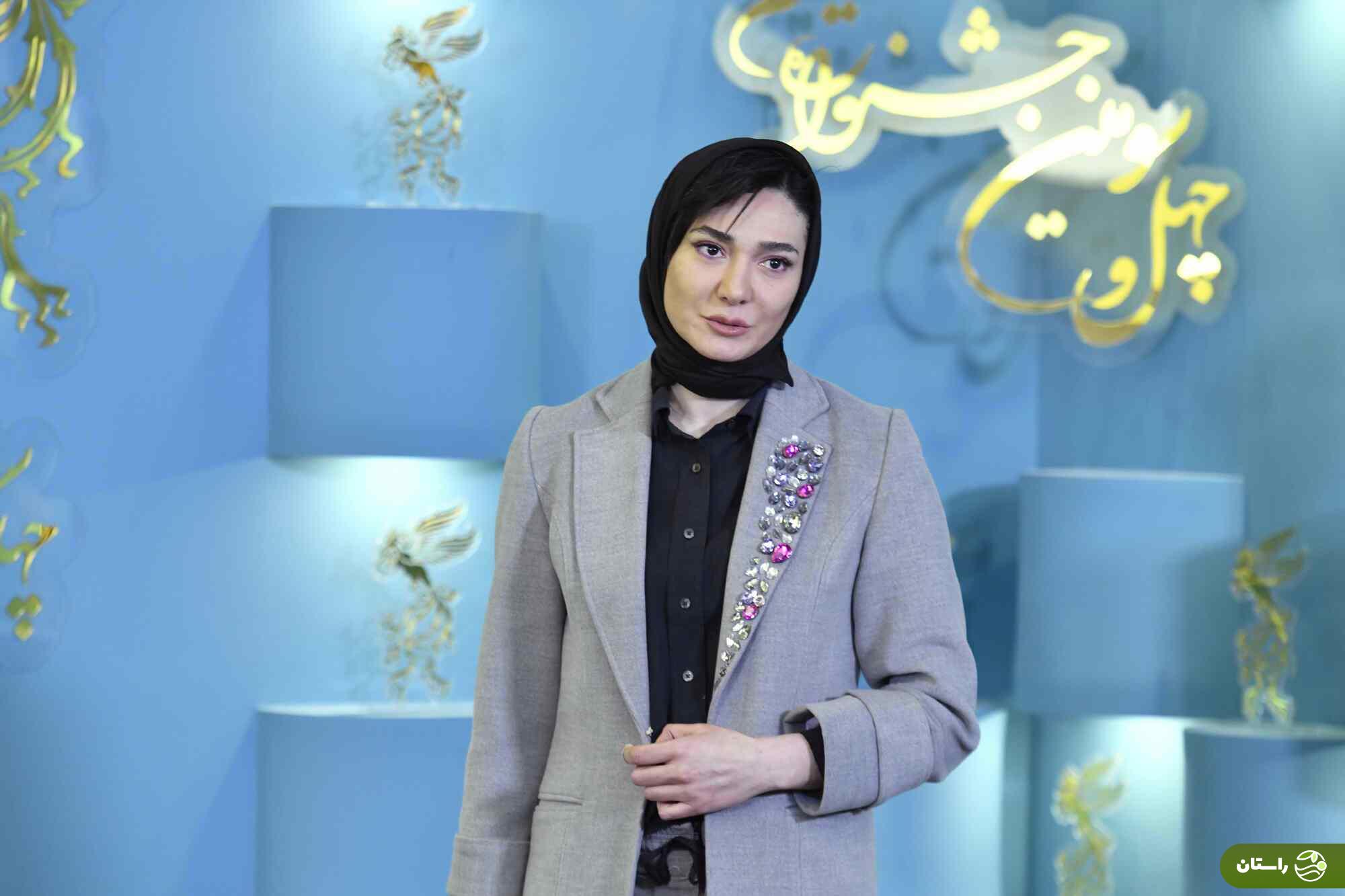 تصاویر مینا وحید با کت سنگدوزی شده در جشنواره فیلم فجر