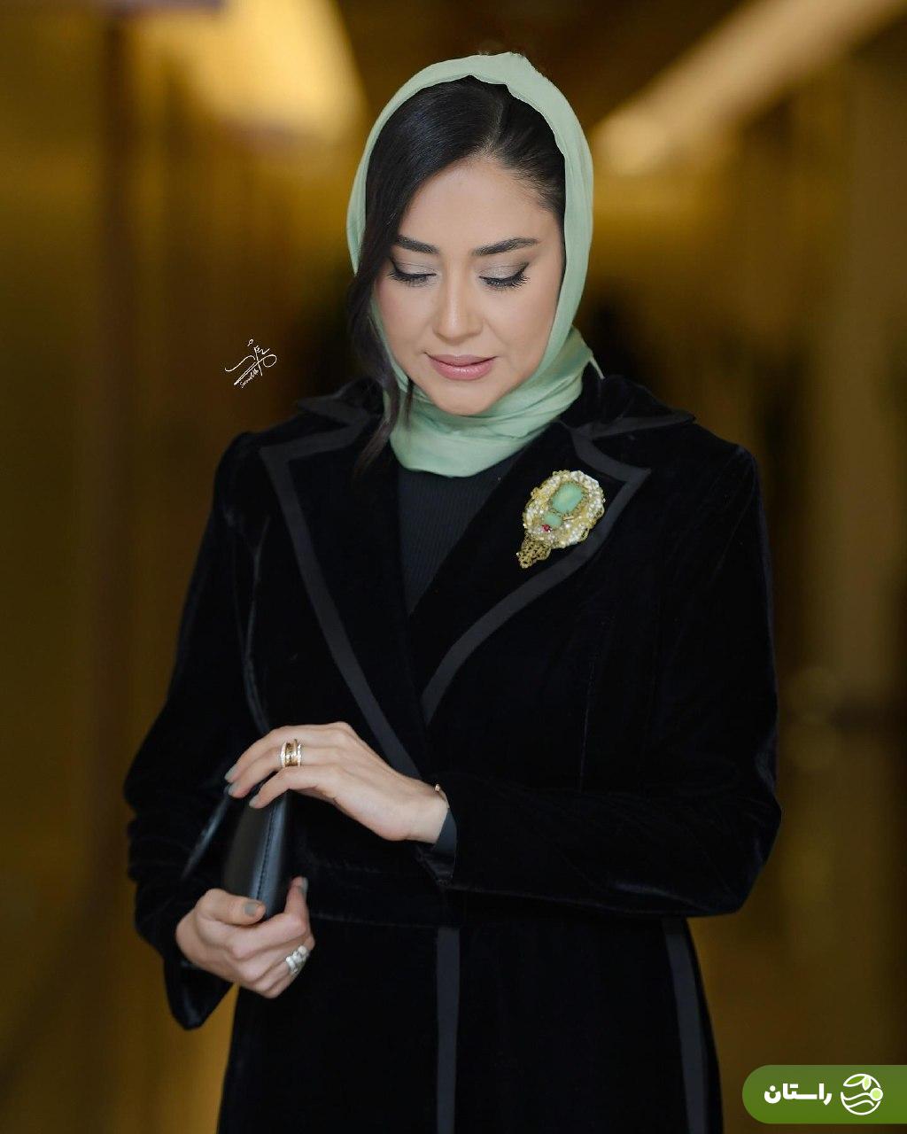 تصاویر | بهاره کیان‌ افشار جذاب‌تر از همیشه در حاشیه اختتامیه جشنواره فیلم فجر