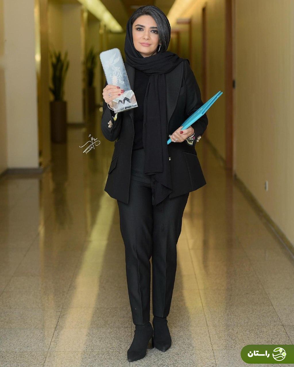 تصاویر | لیندا کیانی، برنده سیمرغ بازیگر مکمل زن در حاشیه اختتامیه جشنواره فجر