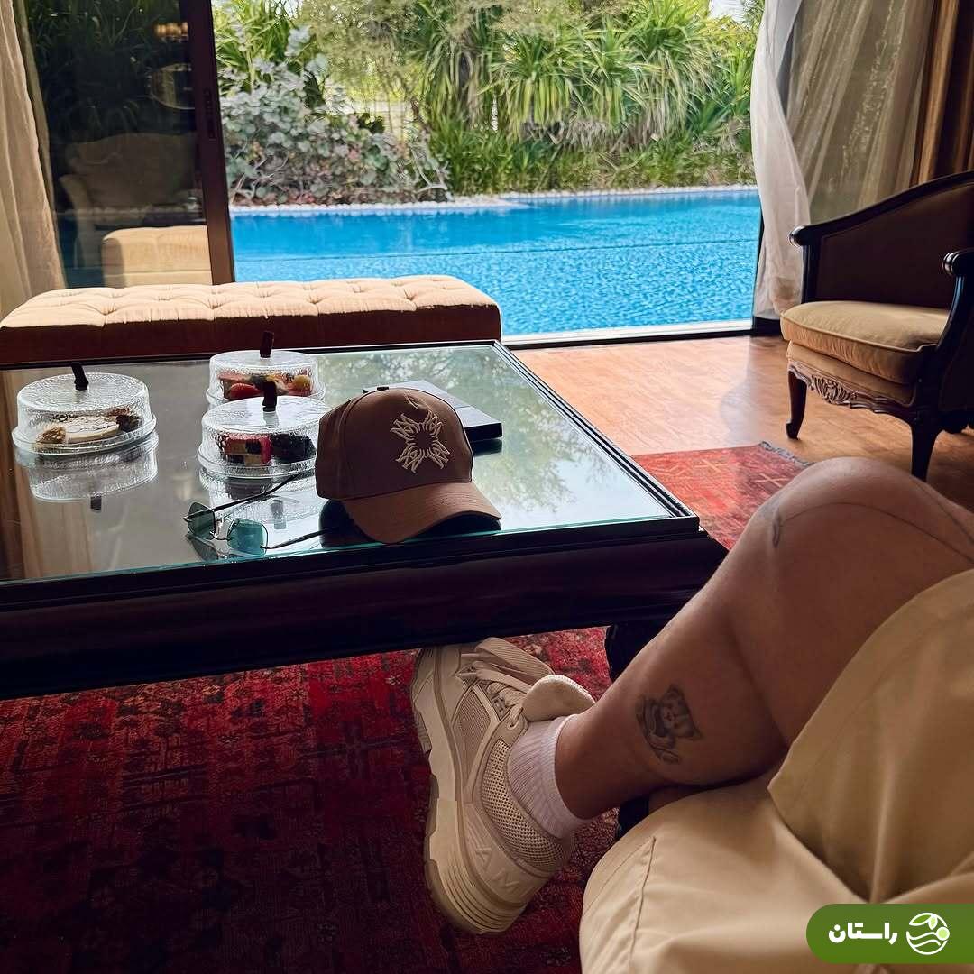 پست تازه حسین تهی به مناسبت روز ولنتاین پست تازه حسین تهی به مناسبت روز ولنتاین