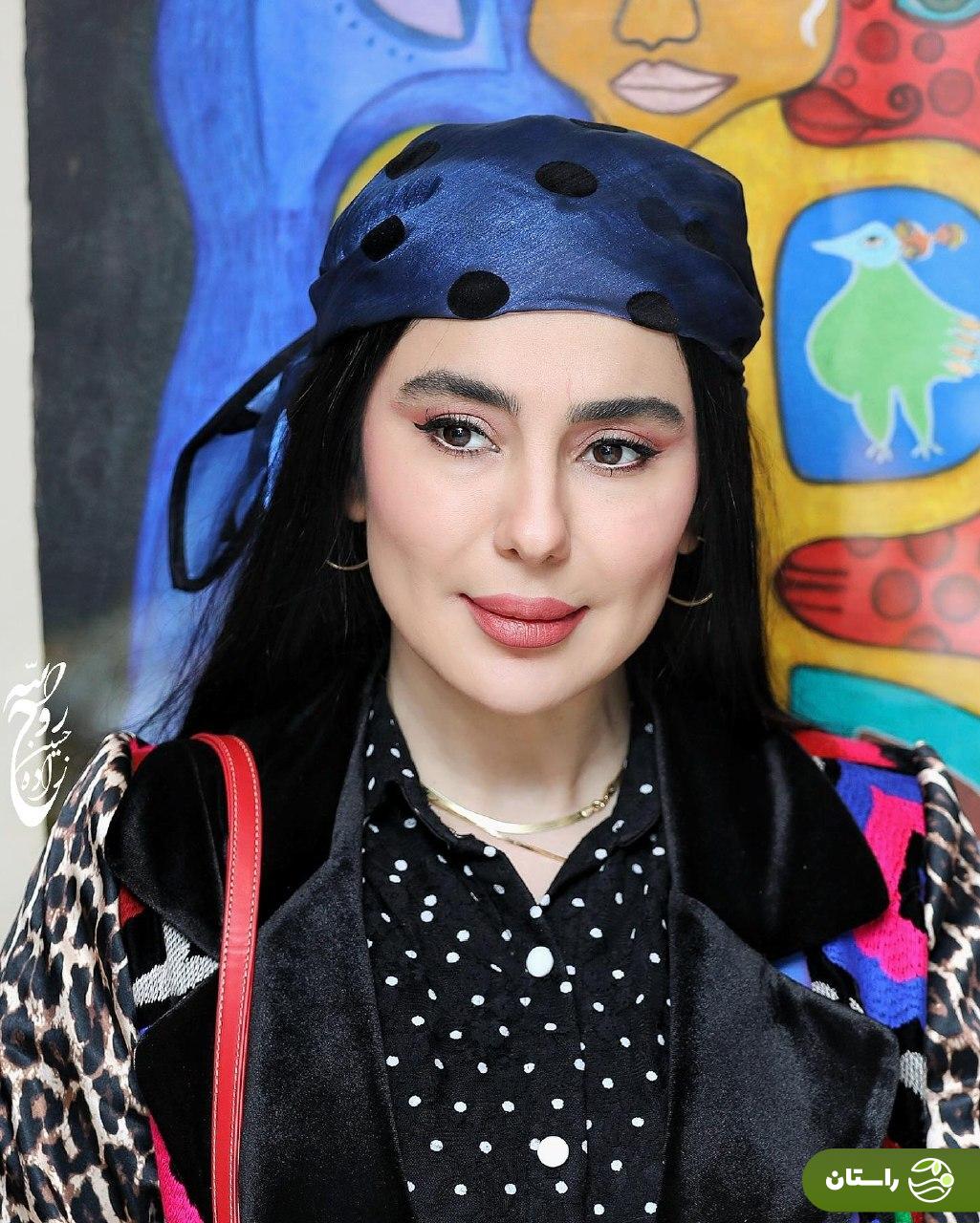 تصاویر | استایل متفاوت و خاص شیدا یوسفی در نمایشگاه نقاشی ثمره بختیاری