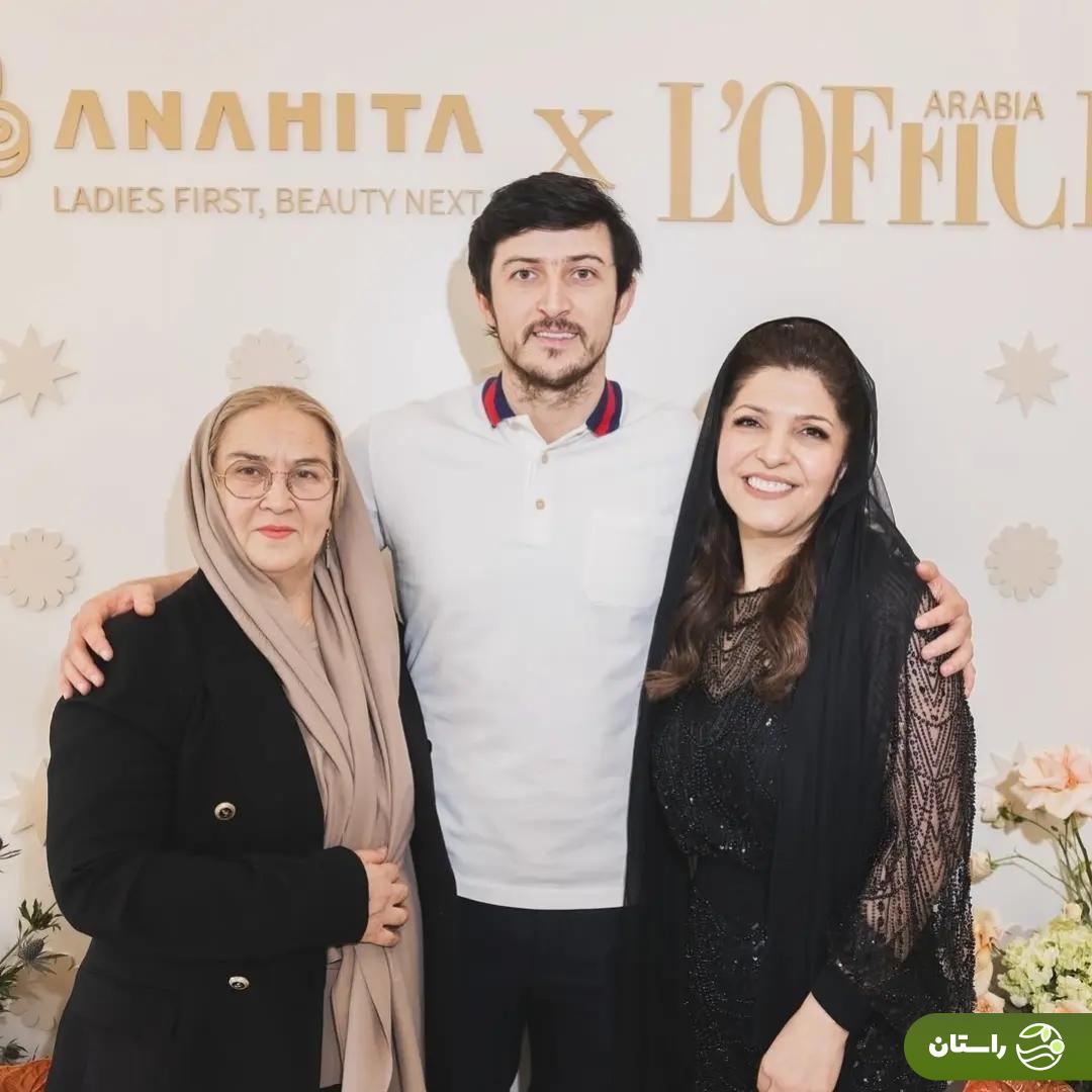 عکس | سردار آزمون در افتتاحیه سالن زیبایی مادر همسرش