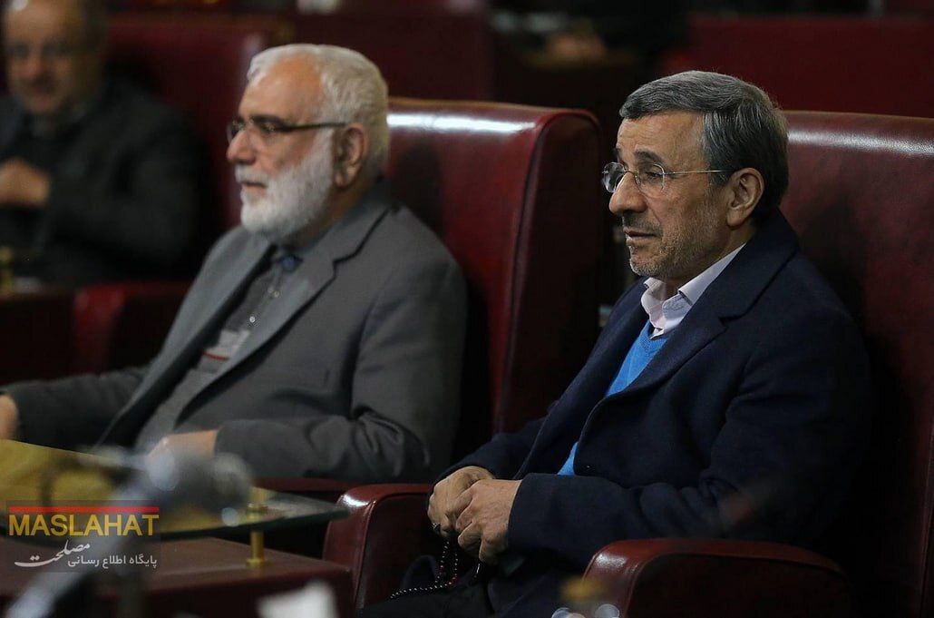 تصاویری از پزشکیان، جلیلی و احمدی‌نژاد در یک جلسه