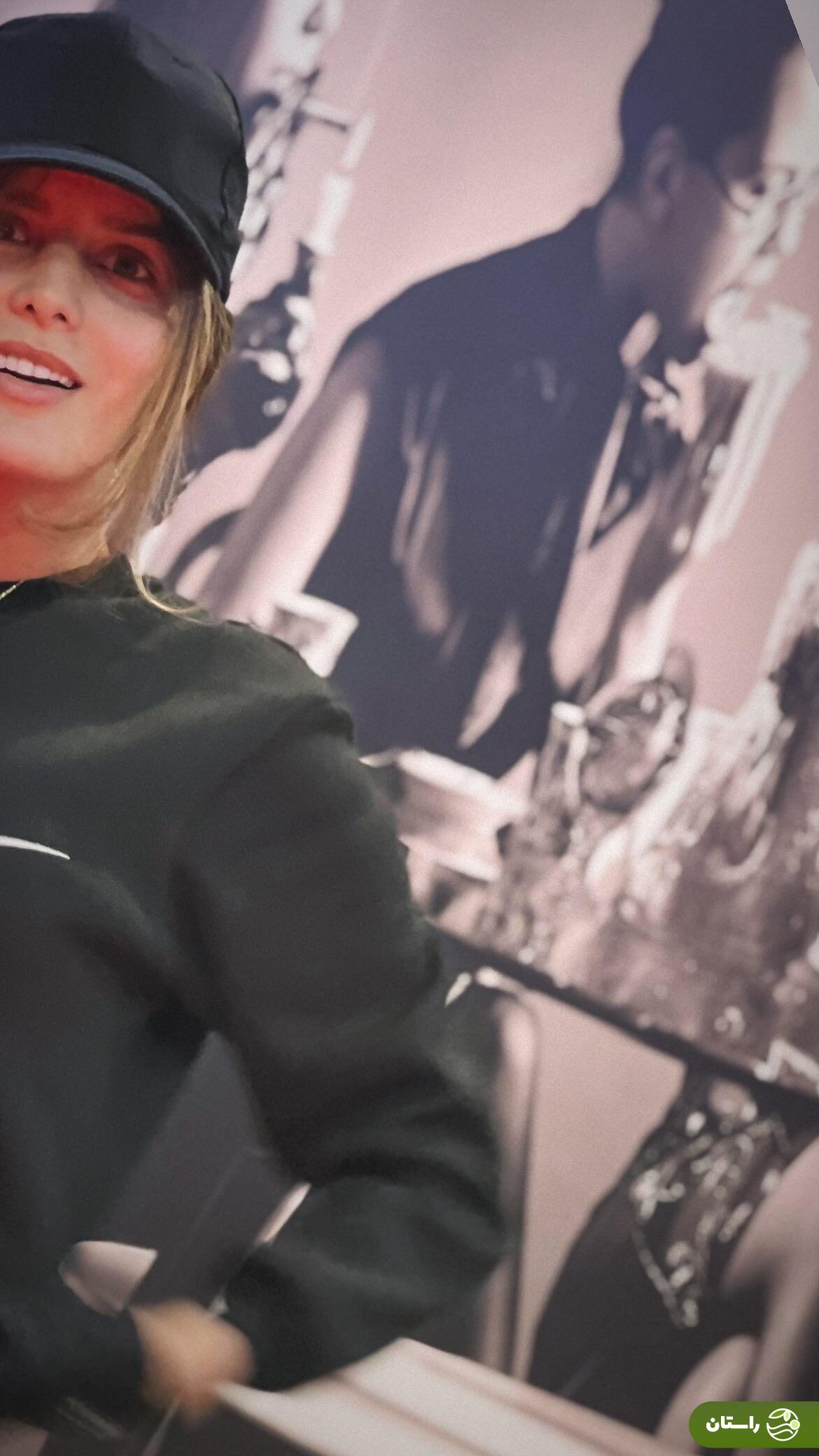 عکس‌ | بیلیارد بازی «غزاله اکرمی» بازیگر نقش «سوجان»