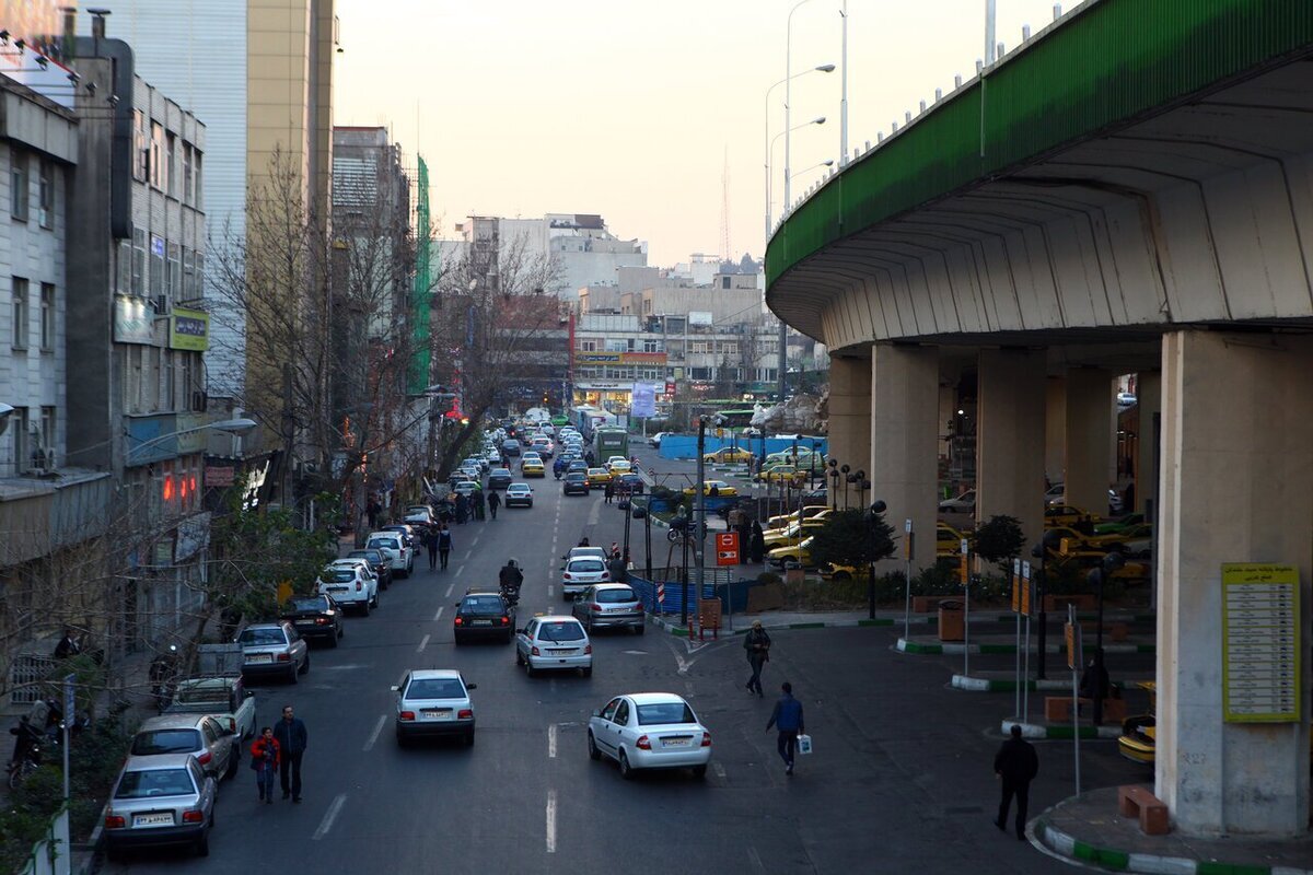 عکس | تونل زمان؛ ماجرای پیام نوروزی هیتلر و راز سید خندان عکس | تونل زمان؛ ماجرای پیام نوروزی هیتلر و راز سید خندان