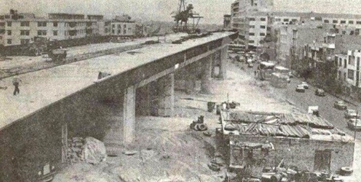 عکس | تونل زمان؛ ماجرای پیام نوروزی هیتلر و راز سید خندان عکس | تونل زمان؛ ماجرای پیام نوروزی هیتلر و راز سید خندان