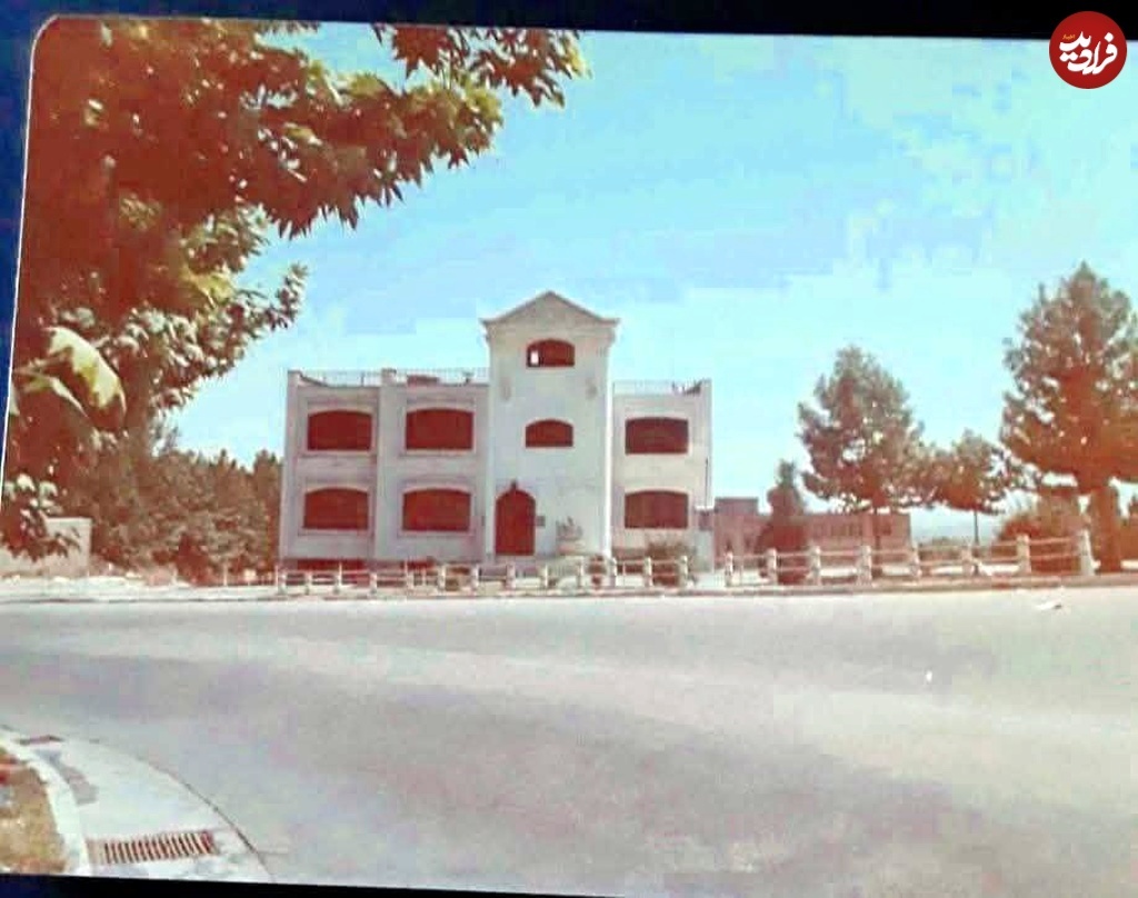 (عکس) تونل زمان؛ شکل و شمایل خانه «گوگوش» در سال ۱۳۵۷ و ۱۴۰۳