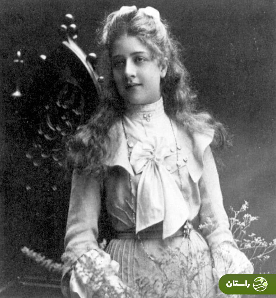 عکس | تونل زمان؛ امیل جلینک و دخترش مرسدس الهام بخش مشهورترین محصول بنز در ۱۲۵ سال پیش