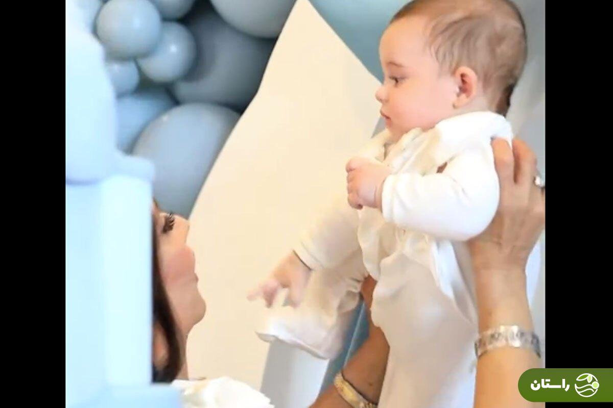 سوزان روشن، خواننده سرشناس در ۵۷ سالگی مادر شد! + عکس سوزان روشن، خواننده سرشناس در ۵۷ سالگی مادر شد! + عکس