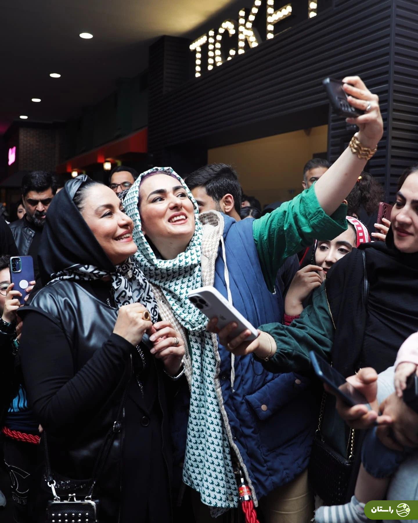 تصاویر | استقبال پرشور قمی‌ها از مریلا زارعی در اکران موسی کلیم‌الله