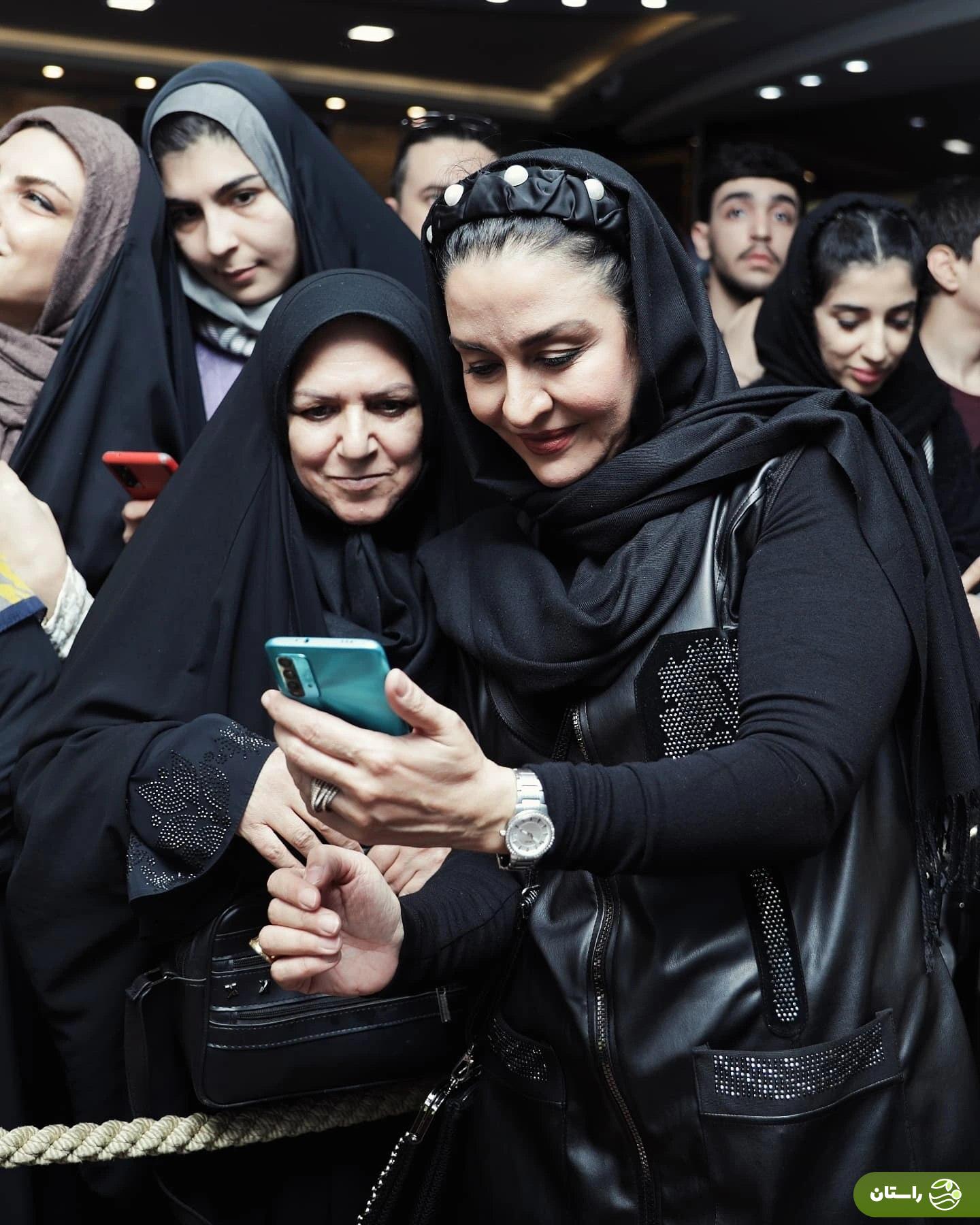 تصاویر | استقبال پرشور قمی‌ها از مریلا زارعی در اکران موسی کلیم‌الله