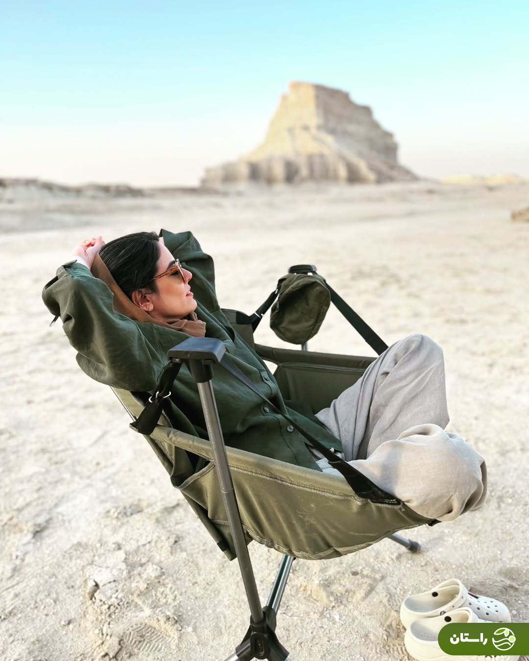 عکس | ژست خوشحال ماهور الوند در جزیره قشم