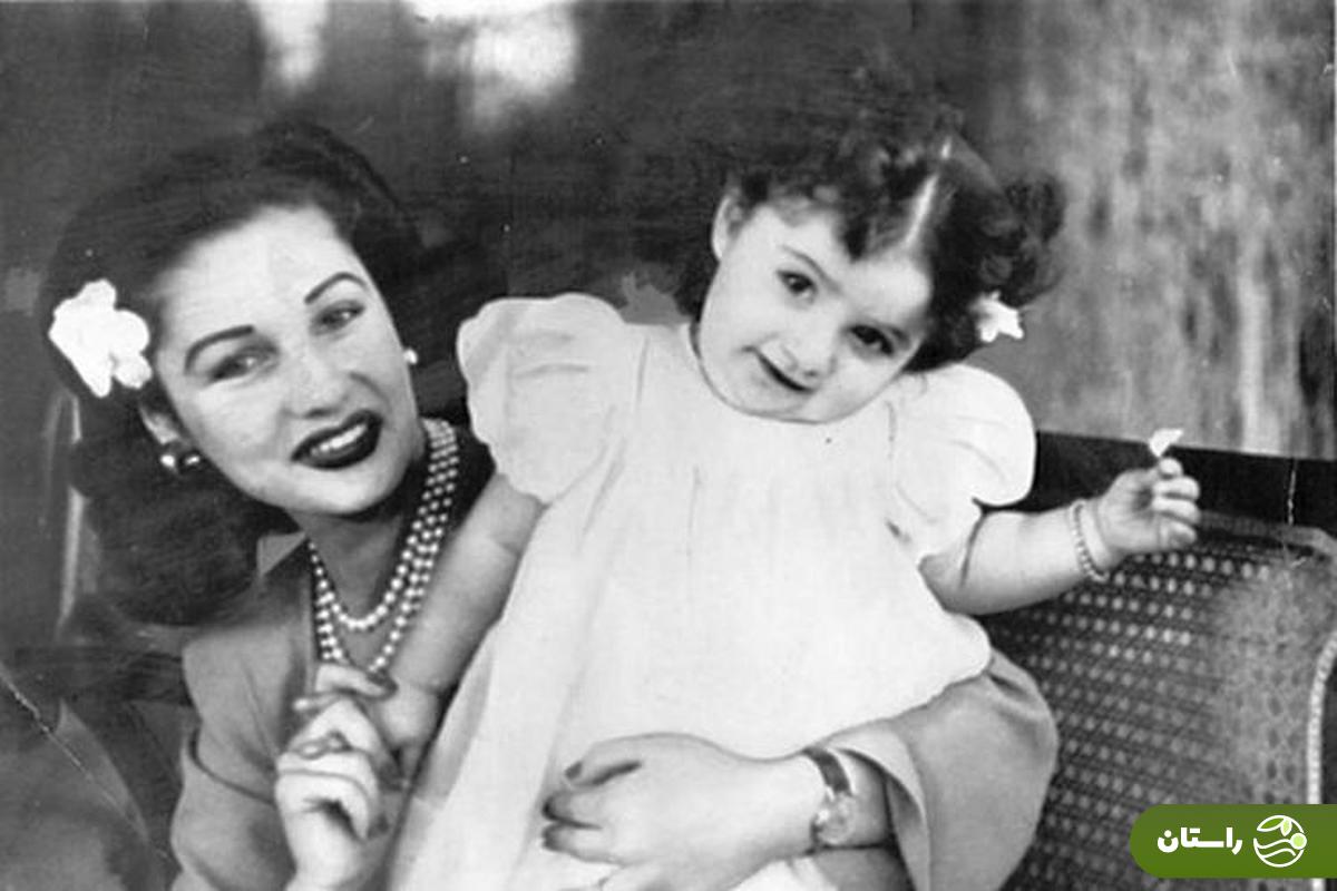 عکس | تونل زمان؛ چهره شاد فوزیه و دخترش شهناز پهلوی قبل از طوفان خیانت در دهه ۲۰ عکس | تونل زمان؛ چهره شاد فوزیه و دخترش شهناز پهلوی قبل از طوفان خیانت در دهه ۲۰