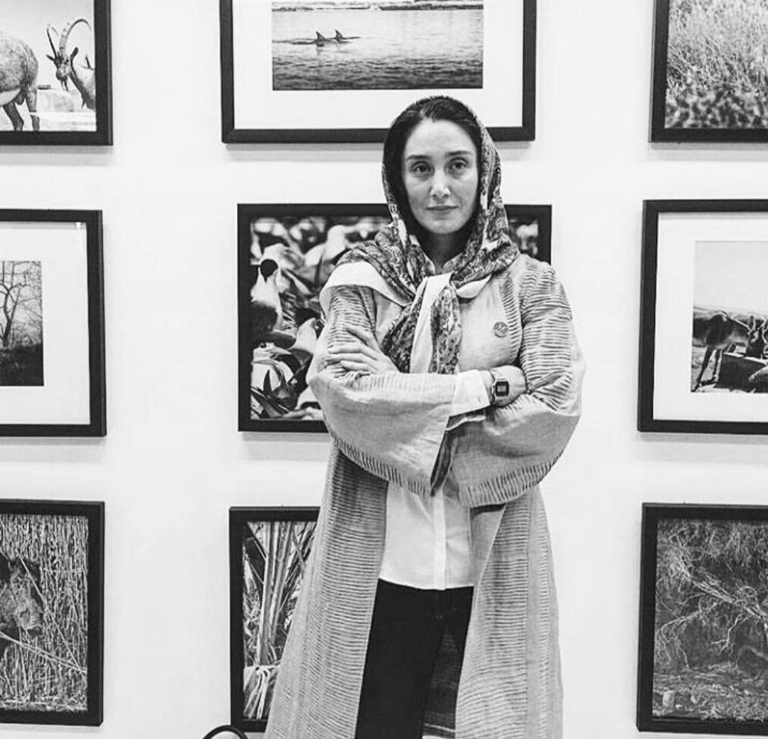 عکسهای دیده نشده از امدادرسانی هدیه تهران در زلزله بم | سالروز تولد هدیه تهرانی و بیوگرافی او عکسهای دیده نشده از امدادرسانی هدیه تهران در زلزله بم | سالروز تولد هدیه تهرانی و بیوگرافی او