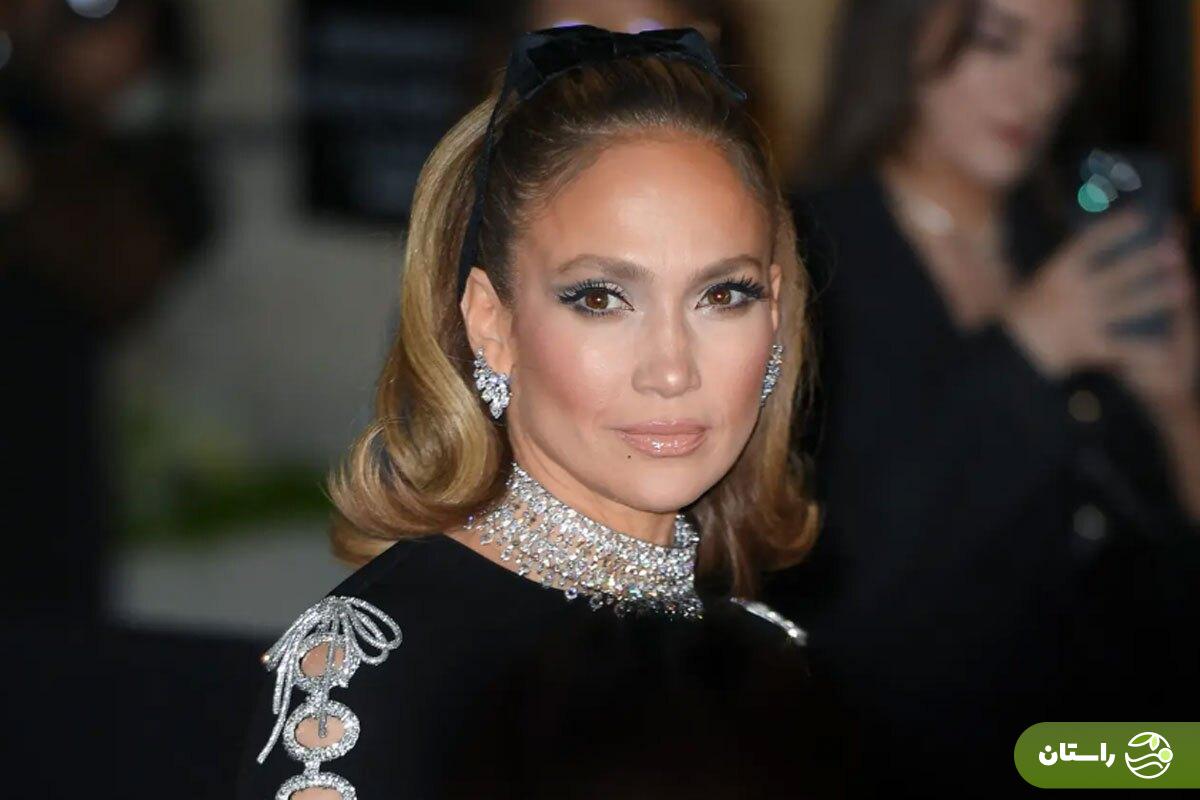 فرار جنیفر لوپز از پاسخگویی درباره ارتباطش با اتهامات «شان دیدی»! فرار جنیفر لوپز از پاسخگویی درباره ارتباطش با اتهامات «شان دیدی»!