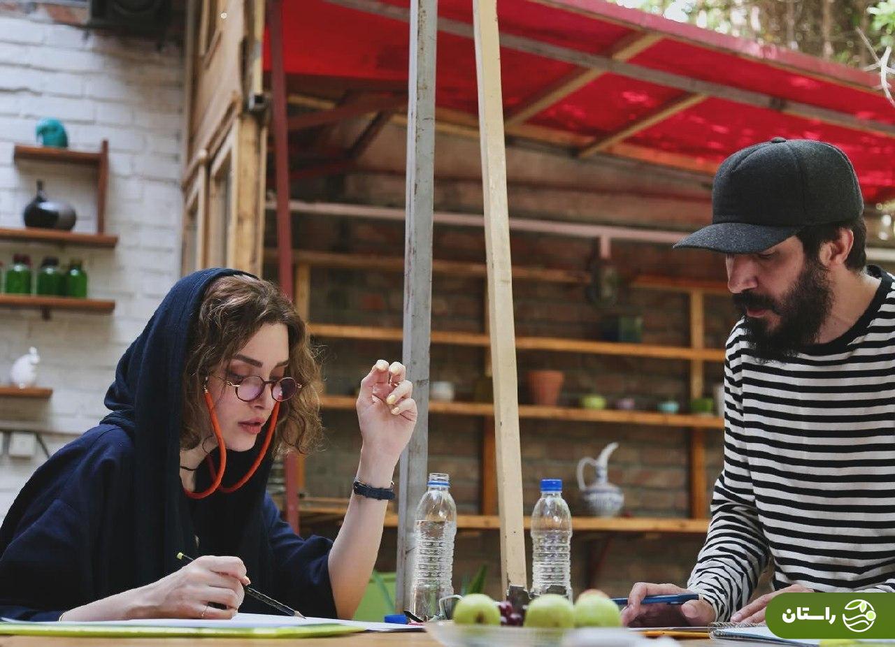 جدیدترین تصاویر بهنوش طباطبایی در حال خواندن یک نمایشنامه جدید جدیدترین تصاویر بهنوش طباطبایی در حال خواندن یک نمایشنامه جدید