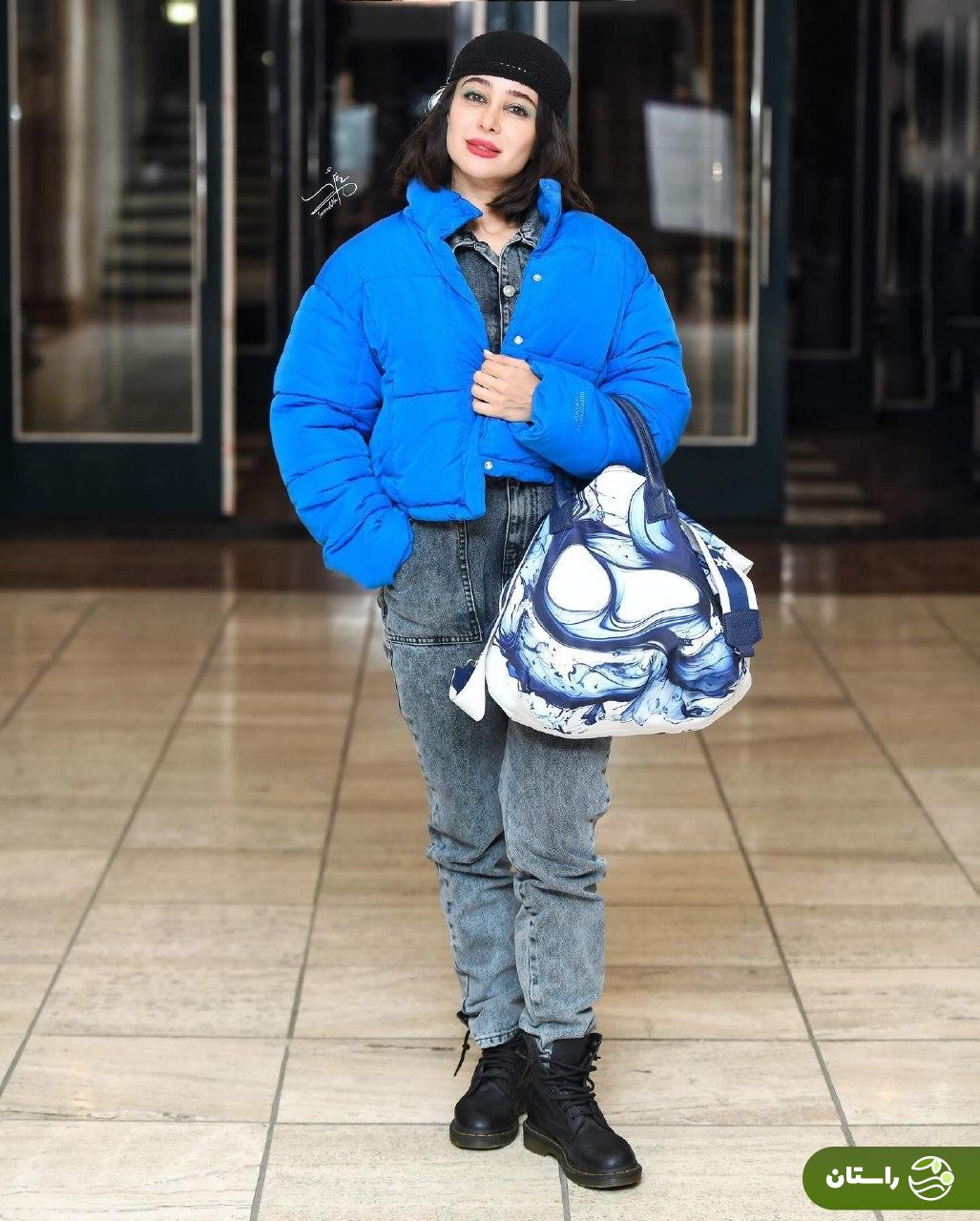 تصاویر | استایل جذاب الناز حبیبی در پشت صحنه نمایش جزیزه لؤلؤ تصاویر | استایل جذاب الناز حبیبی در پشت صحنه نمایش جزیزه لؤلؤ