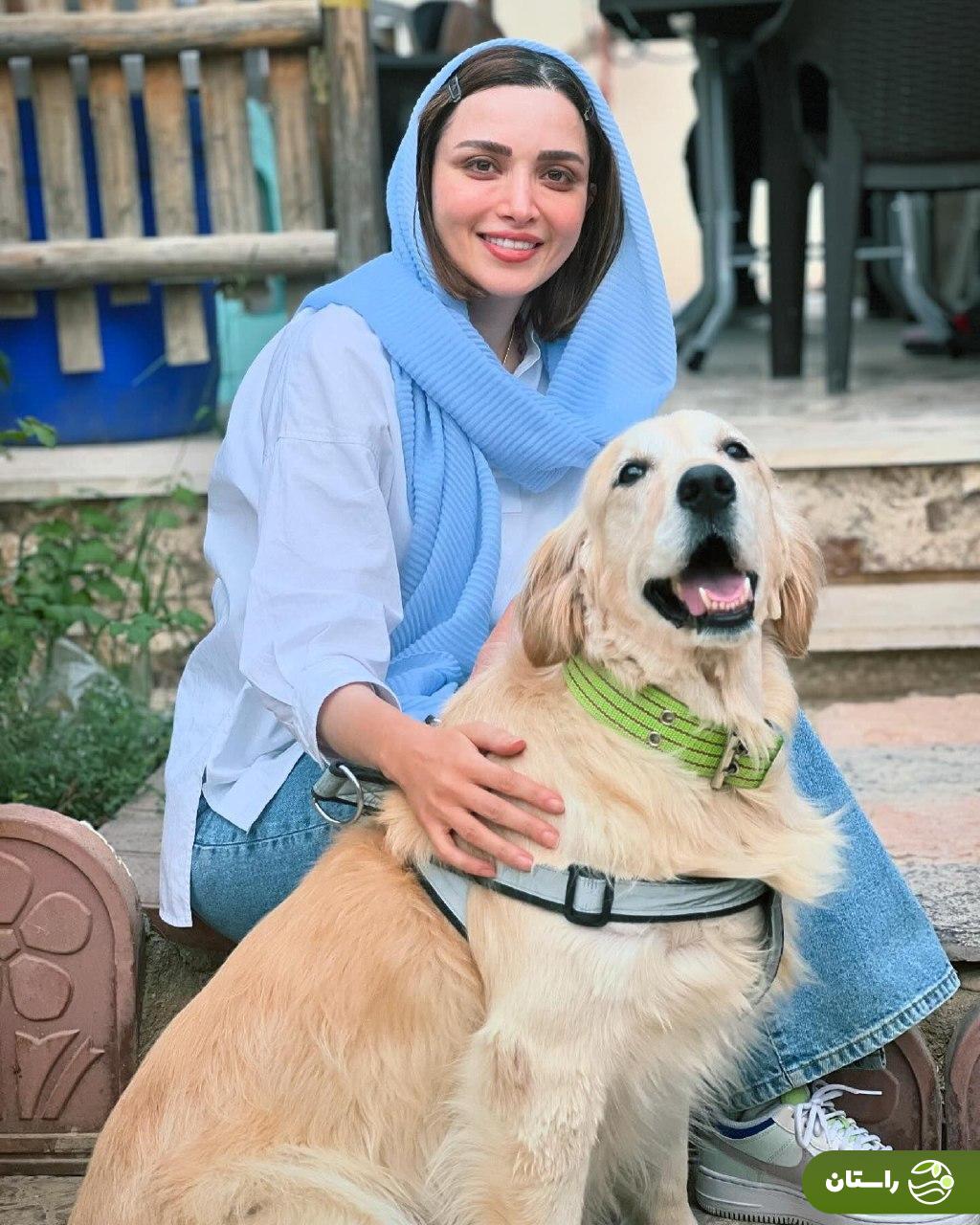 ژست جالب یک سگ گلدن در کنار بهنوش طباطبایی با استایل آبی‌آسمانی!