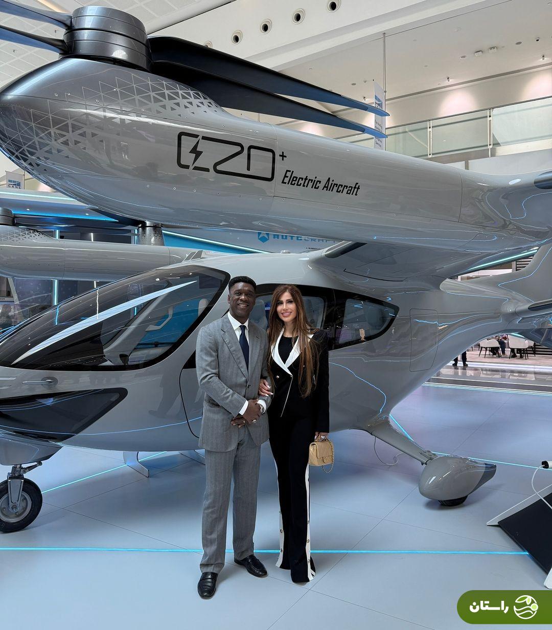 تصاویر | کلارنس سیدورف و همسر ایرانی‌اش در نمایشگاه ‌تاکسی‌‌ هوایی دبی