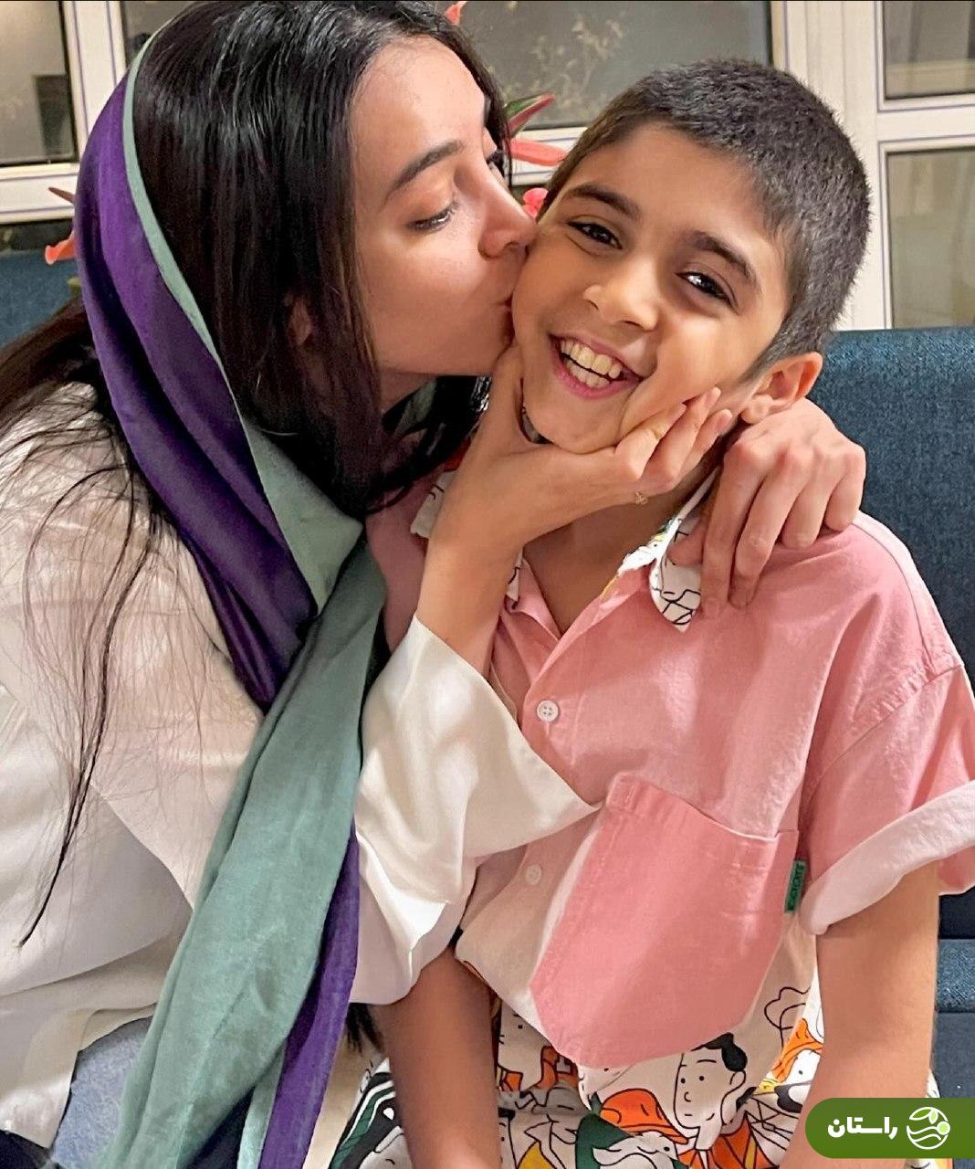 بیوگرافی و عکسهای شخصی پونه عاشورپور بازیگر سریال «تانکخورها» بیوگرافی و عکسهای شخصی پونه عاشورپور بازیگر سریال «تانکخورها»