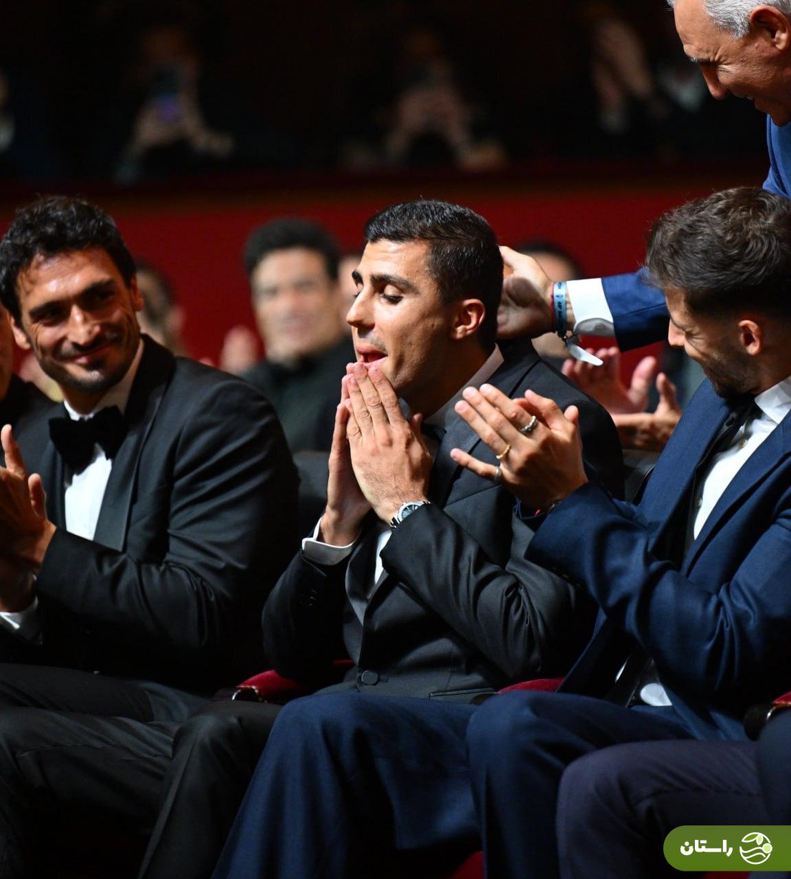 تصاویر | «رودری» برنده توپ طلای جنجالی ۲۰۲۴ شد تصاویر | «رودری» برنده توپ طلای جنجالی ۲۰۲۴ شد