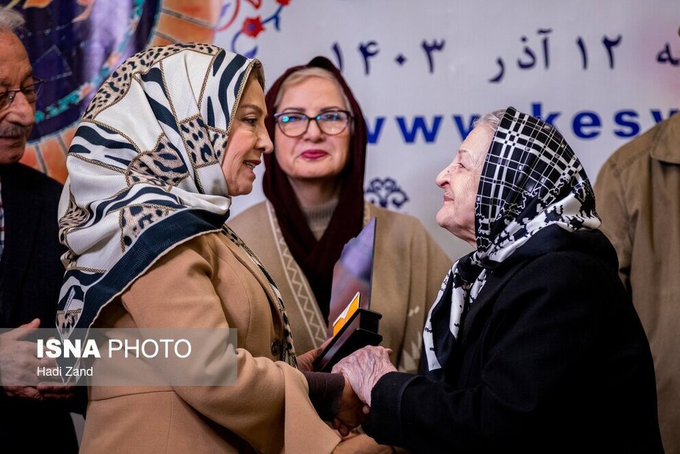 تصاویر | تغییر چهره آزیتا لاچینی در ۸۶ سالگی