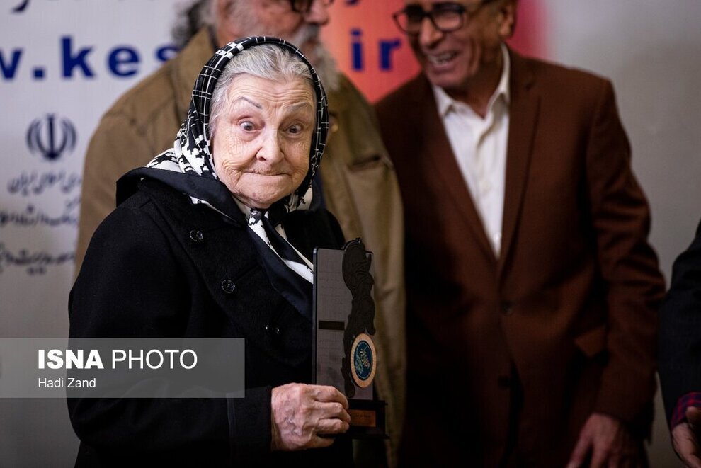 تصاویر | تغییر چهره آزیتا لاچینی در ۸۶ سالگی