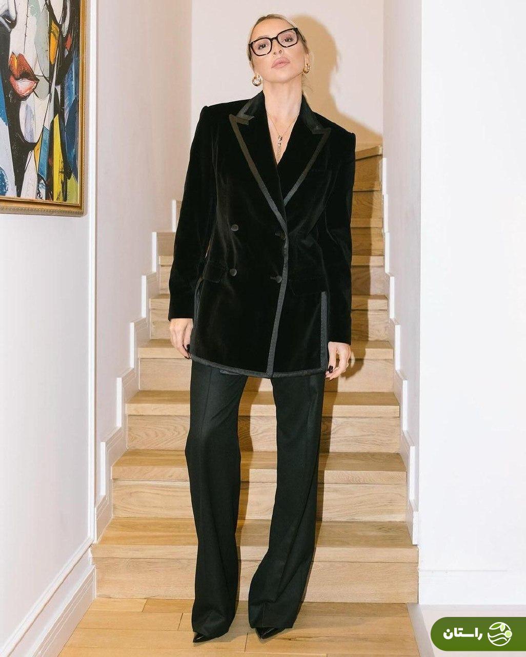 تصاویر | استایل‌های شیک پاییزه حادیثه خواننده ترکیه‌ای