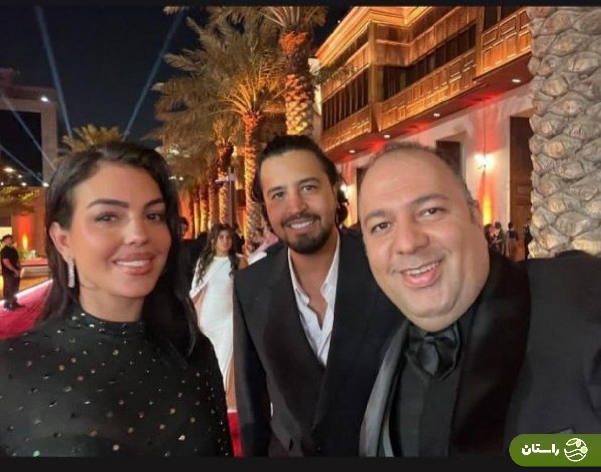 عکس | سلفی غیرمنتظره علی اوجی و مهرداد صدیقیان با جورجینا رودریگز همسر رونالدو