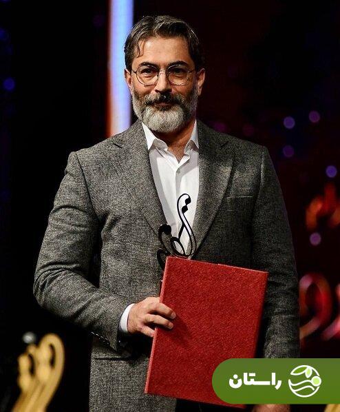 در جشن حافظ همه جایزه گرفتند؛ قدرت ایزدی، جواد عزتی، مهران مدیری، پارسا پیروزفر، سوگل خلیق، الناز شاکردوست، رضا عطاران و ... در جشن حافظ همه جایزه گرفتند؛ قدرت ایزدی، جواد عزتی، مهران مدیری، پارسا پیروزفر، سوگل خلیق، الناز شاکردوست، رضا عطاران و ...