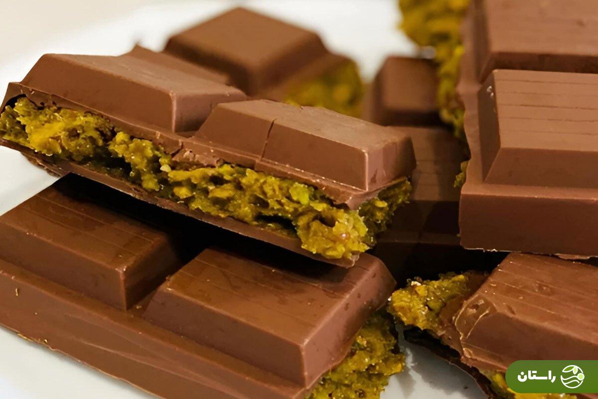 «شکلات دبی» چیست؟ + طرز تهیه خانگی شکلات دبی «شکلات دبی» چیست؟ + طرز تهیه خانگی شکلات دبی