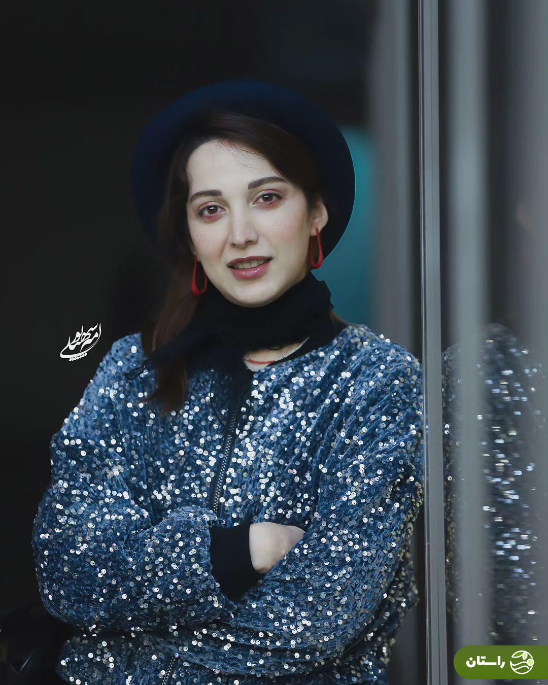 تصاویر | پوشش خاص و جذاب روشنک گرامی در اکران خصی یک فیلم تصاویر | پوشش خاص و جذاب روشنک گرامی در اکران خصی یک فیلم