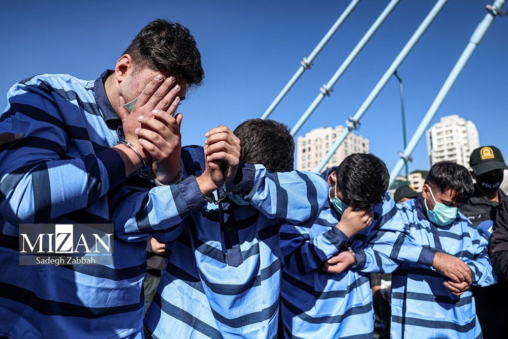 تصاویر | زورگیران پل پارک وی و بازسازی صحنه جرم تصاویر | زورگیران پل پارک وی و بازسازی صحنه جرم