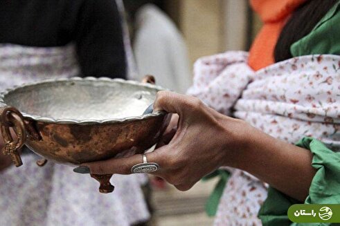 ویدئو پربازدید از قاشق‌زنی و مراسم چهارشنبه‌سوری در سفارت انگلیس
