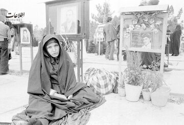 عکس | تونل زمان؛ اولین سیزده بدر بعد از انقلاب در سال ۵۸ مردم تهران کجا رفتند؟ عکس | تونل زمان؛ اولین سیزده بدر بعد از انقلاب در سال ۵۸ مردم تهران کجا رفتند؟