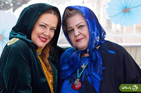 ویدئو | دور دور بهاره رهنما با مادرش پروین قائم مقامی در خیابان‌های تهران