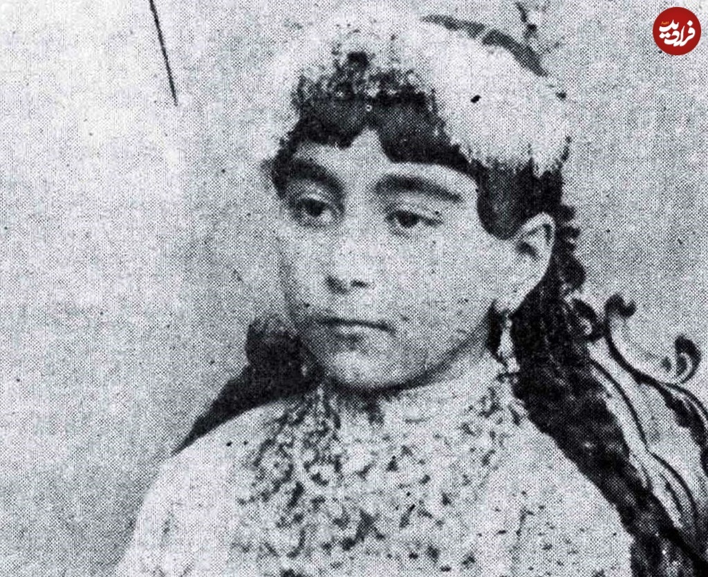 عکس | سفر در زمان؛ «تاج‌السلطنه»، دختر ناصرالدین شاه در روز نامزدی‌اش در ۱۰ سالگی؛ سال ۱۲۷۲