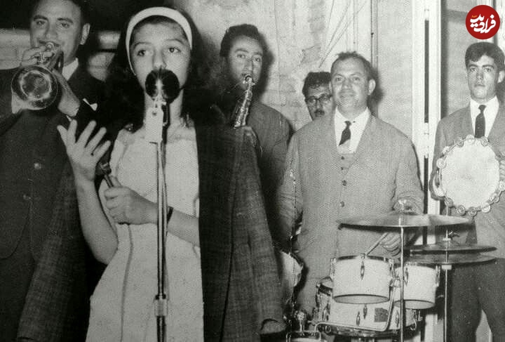 عکس | تونل زمان؛ گوگوشِ نوجوان و پدرش صابر آتشین روی صحنه؛ دهه ۴۰