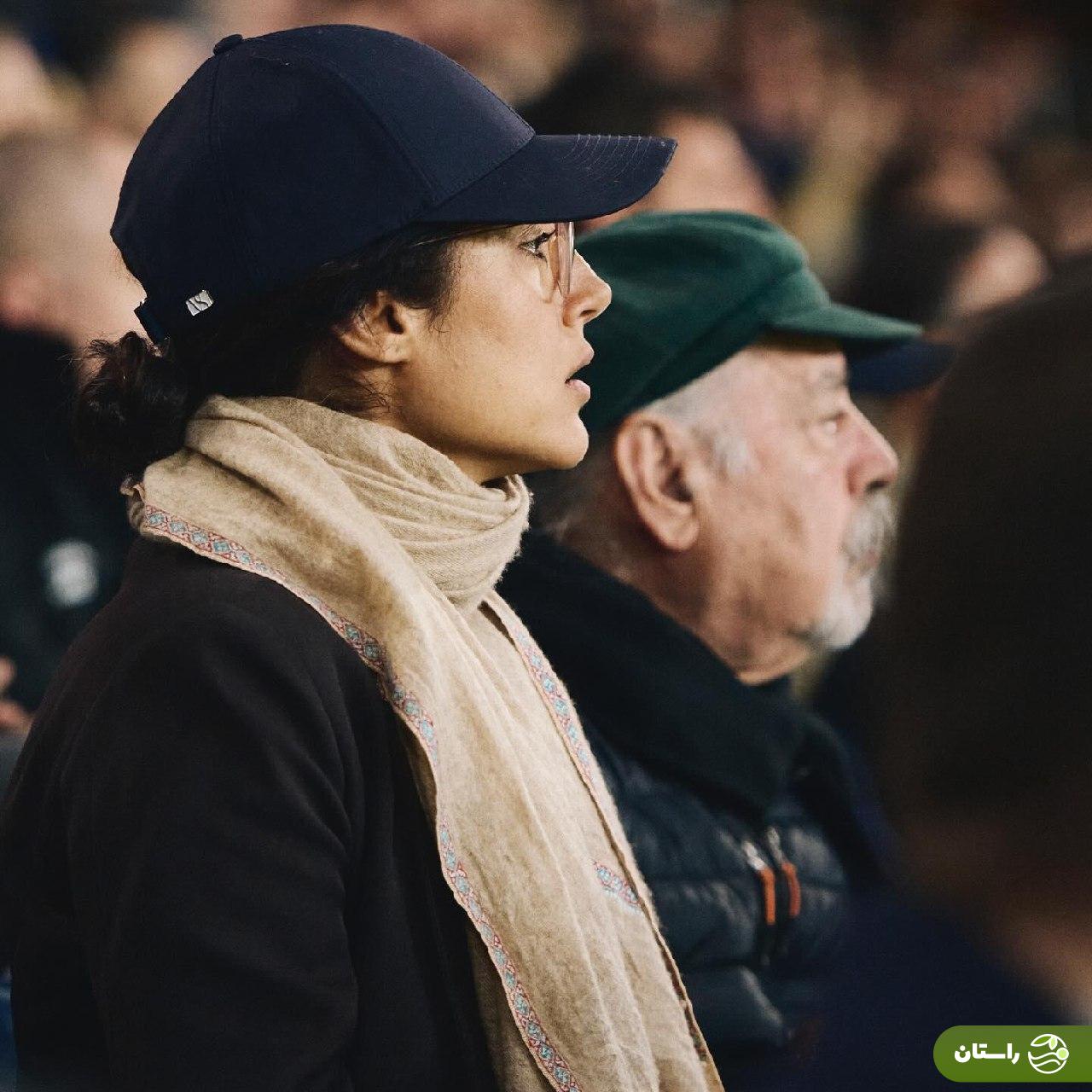 تصاویر | گلشیفته فراهانی و پدرش در حال تماشای بازی پاری سن ژرمن
