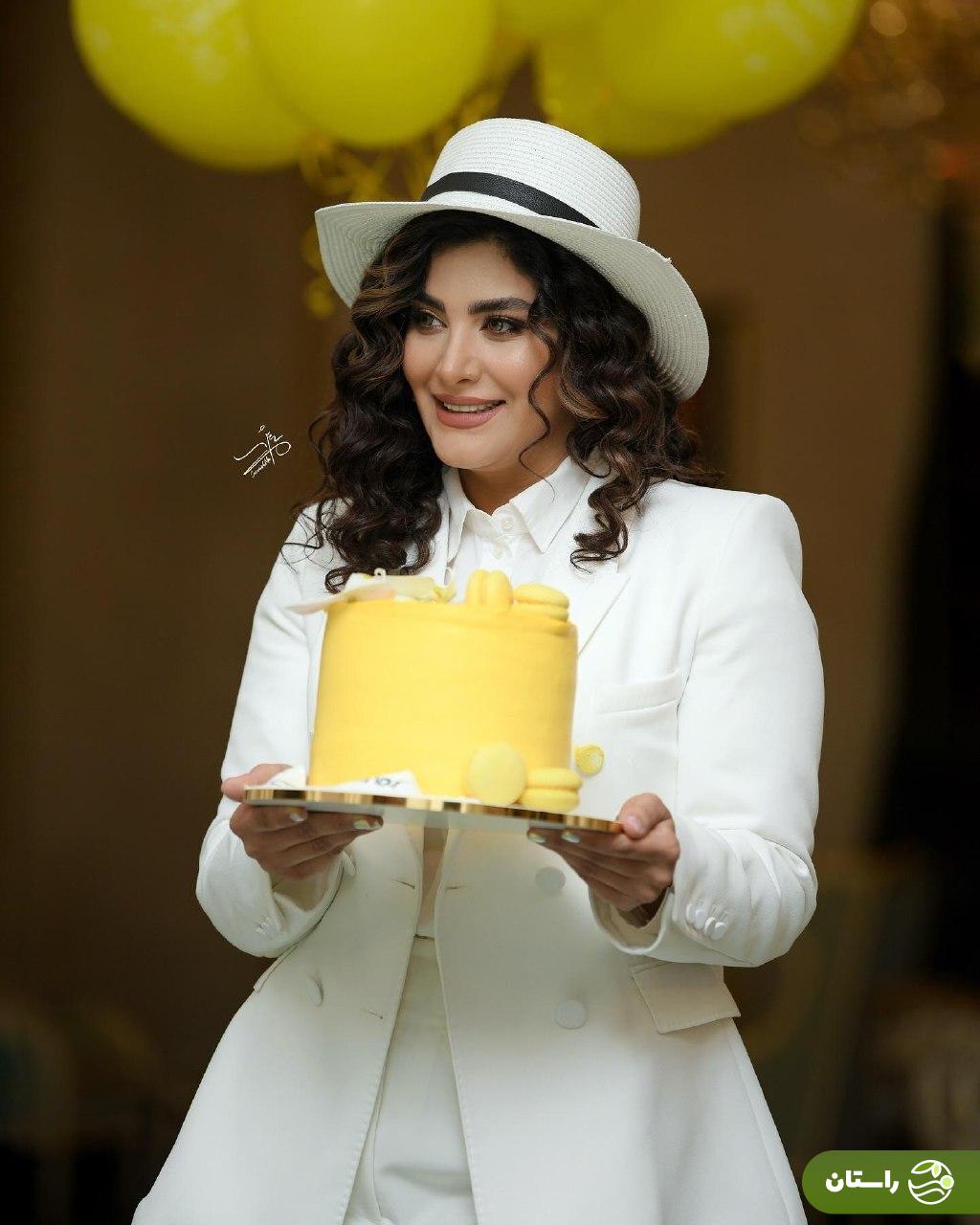 تصاویر | جشن تولد ۳۶ سالگی بهار قاسمی تصاویر | جشن تولد ۳۶ سالگی بهار قاسمی