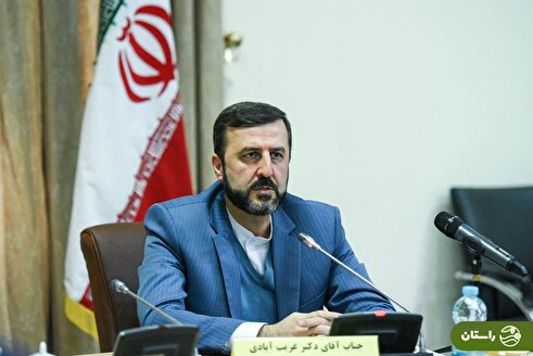 ماجرای کاظم غریب آبادی و خودکار طلا در مذاکرات عمان چیست؟ + بیوگرافی