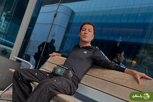 ویدئو | نوید محمدزاده این‌ بار سرود «ای ایران» را خواند